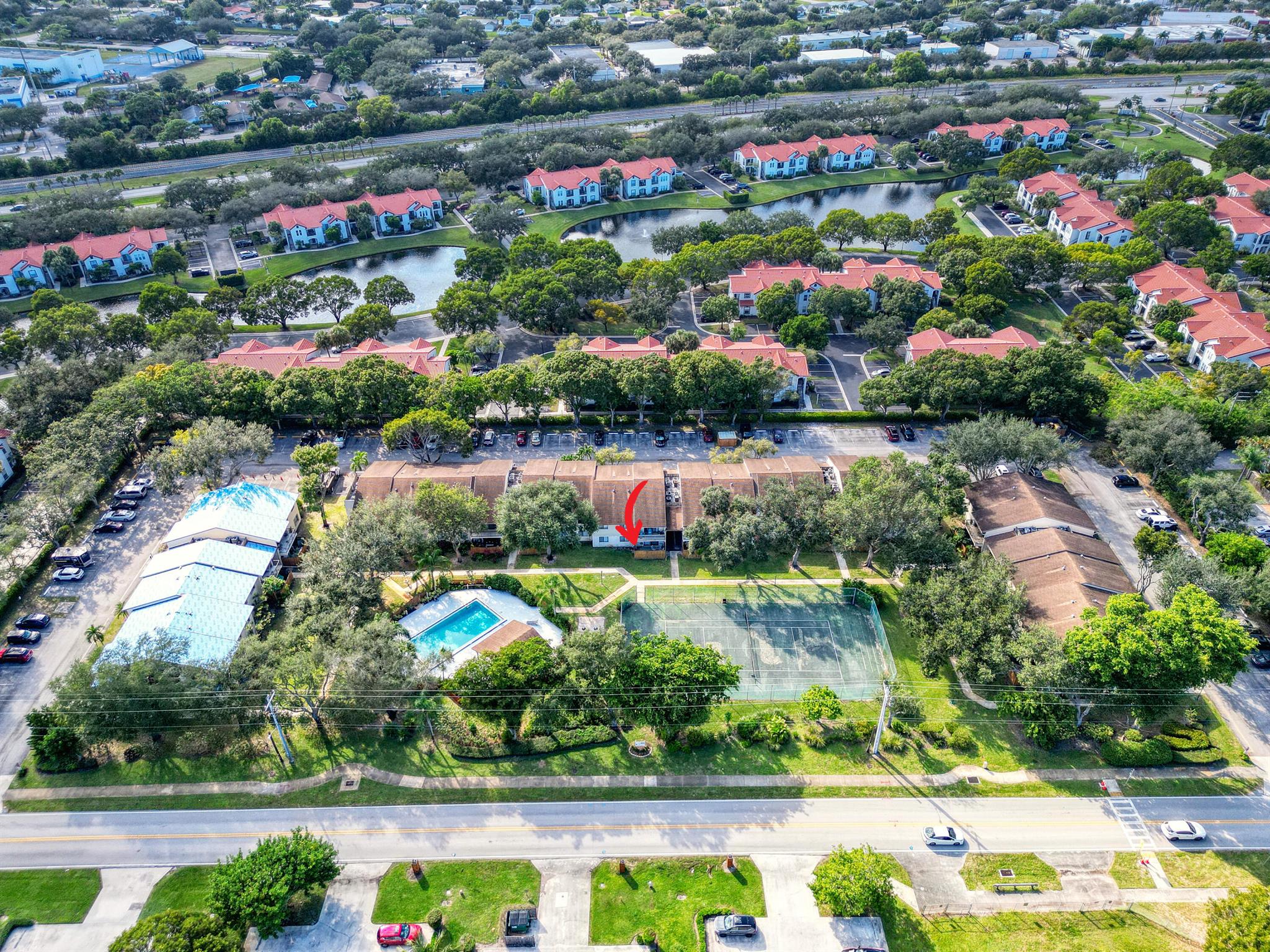 GLENBROOK CONDO - Residential Lease