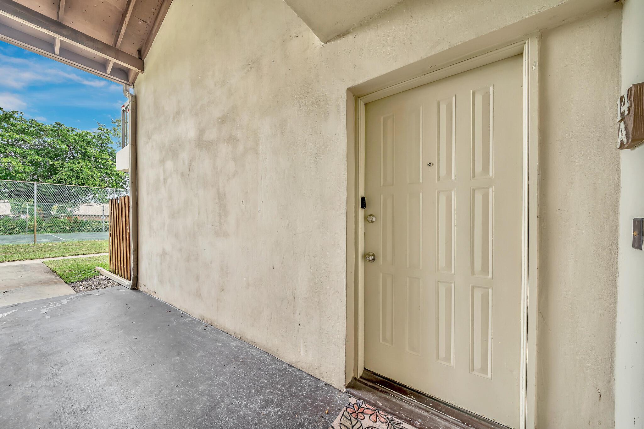 GLENBROOK CONDO - Residential Lease