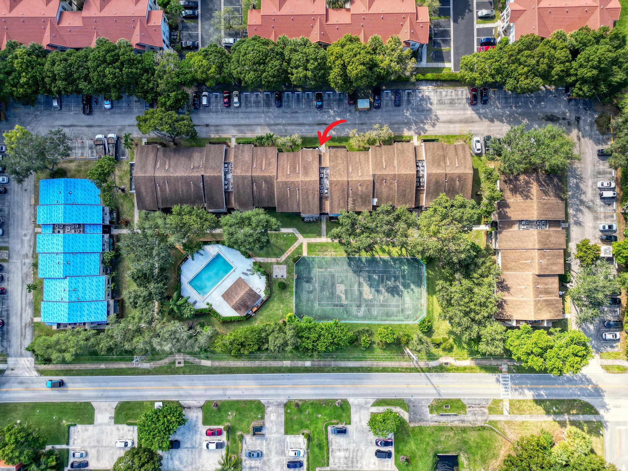 GLENBROOK CONDO - Residential Lease