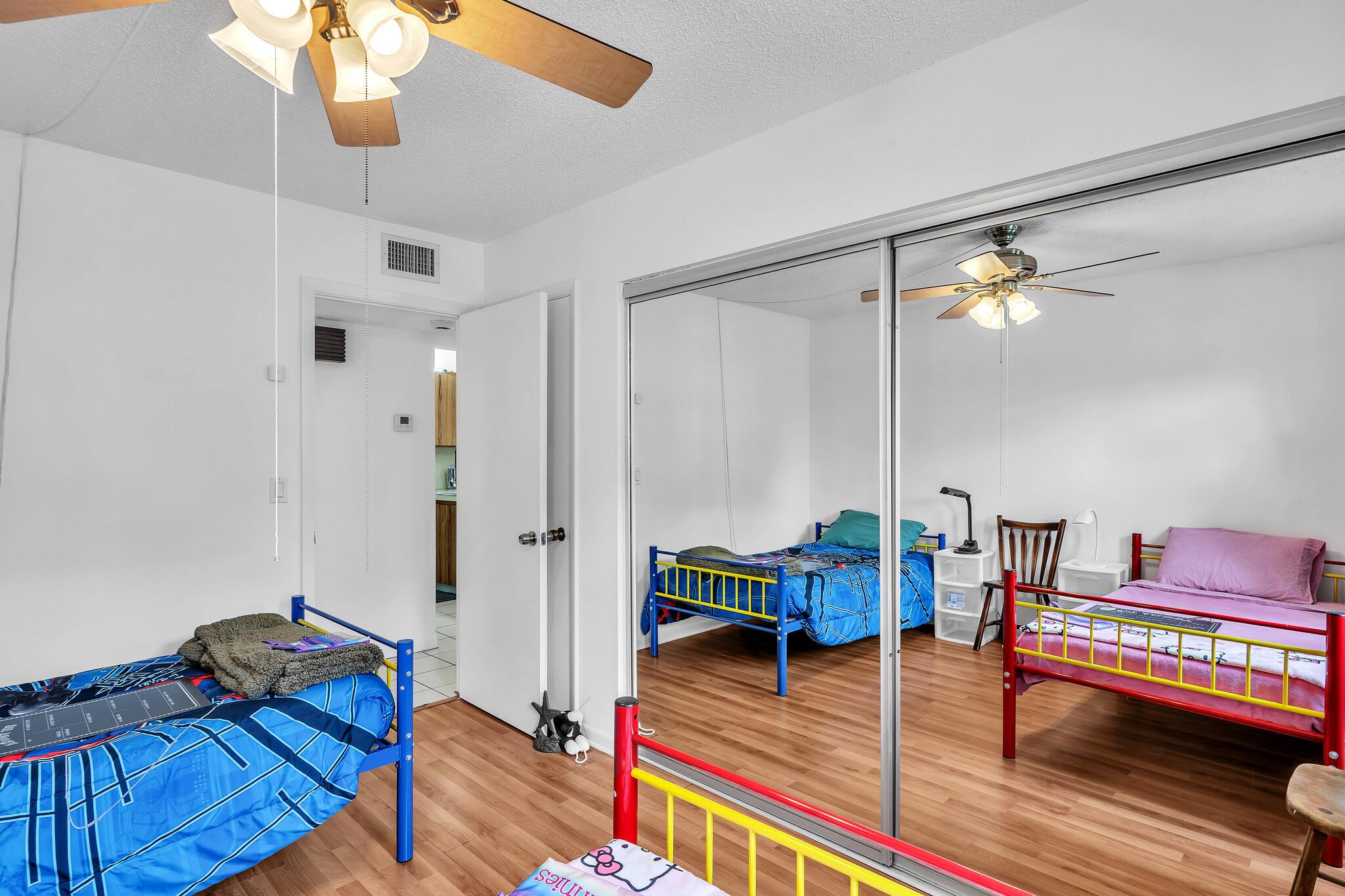 GLENBROOK CONDO - Residential Lease