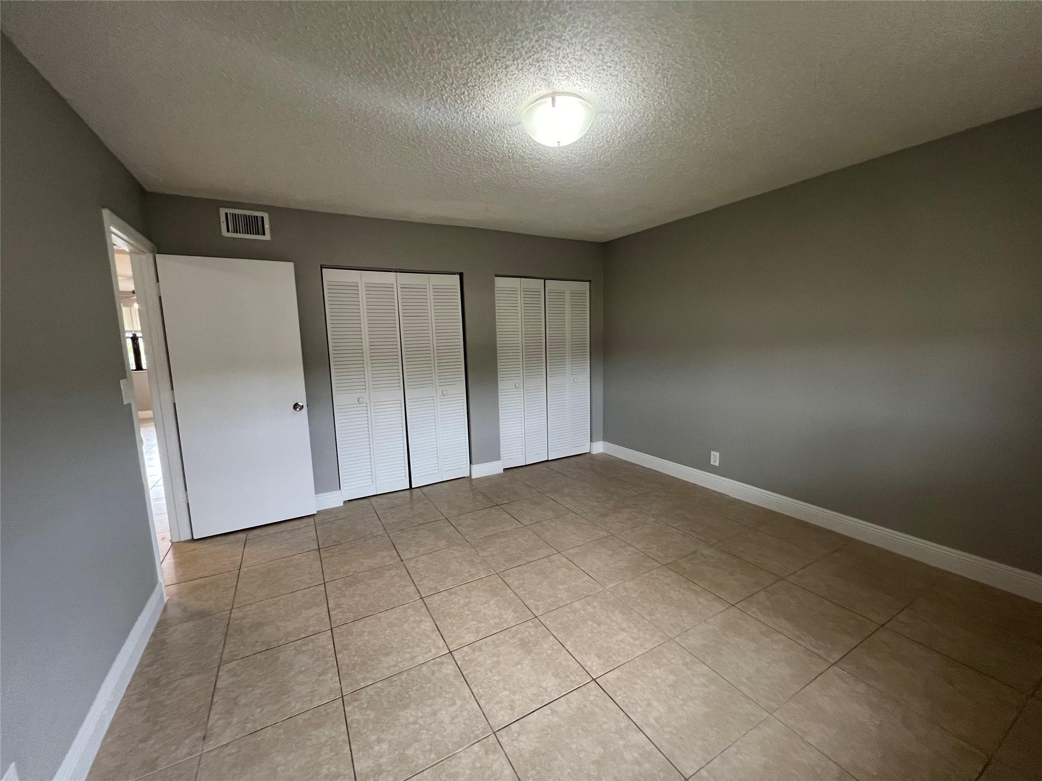 T H Jacksons Add To Deerf - Residential Lease