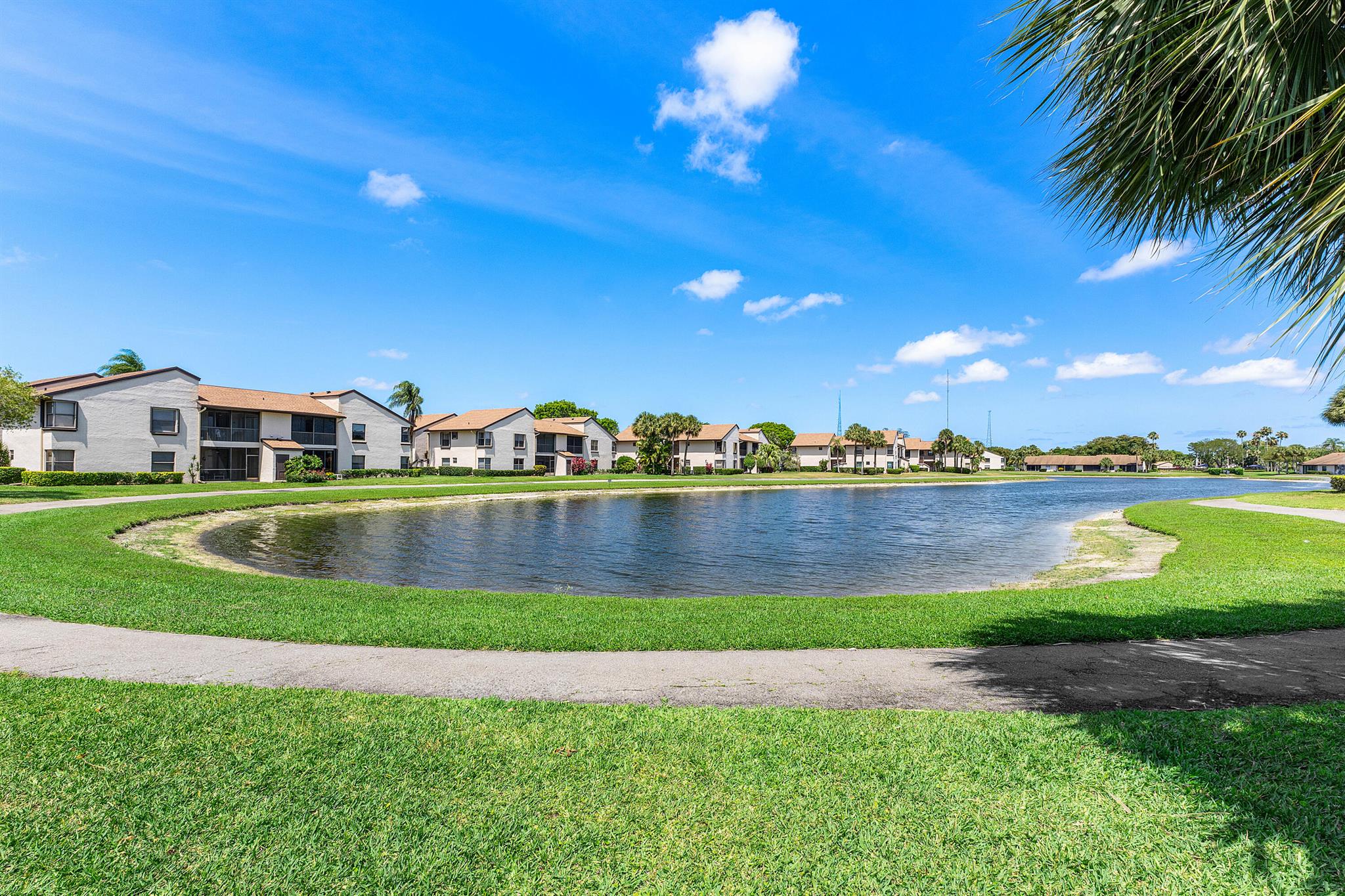 BOCA GLADES CONDO A THRU - Residential