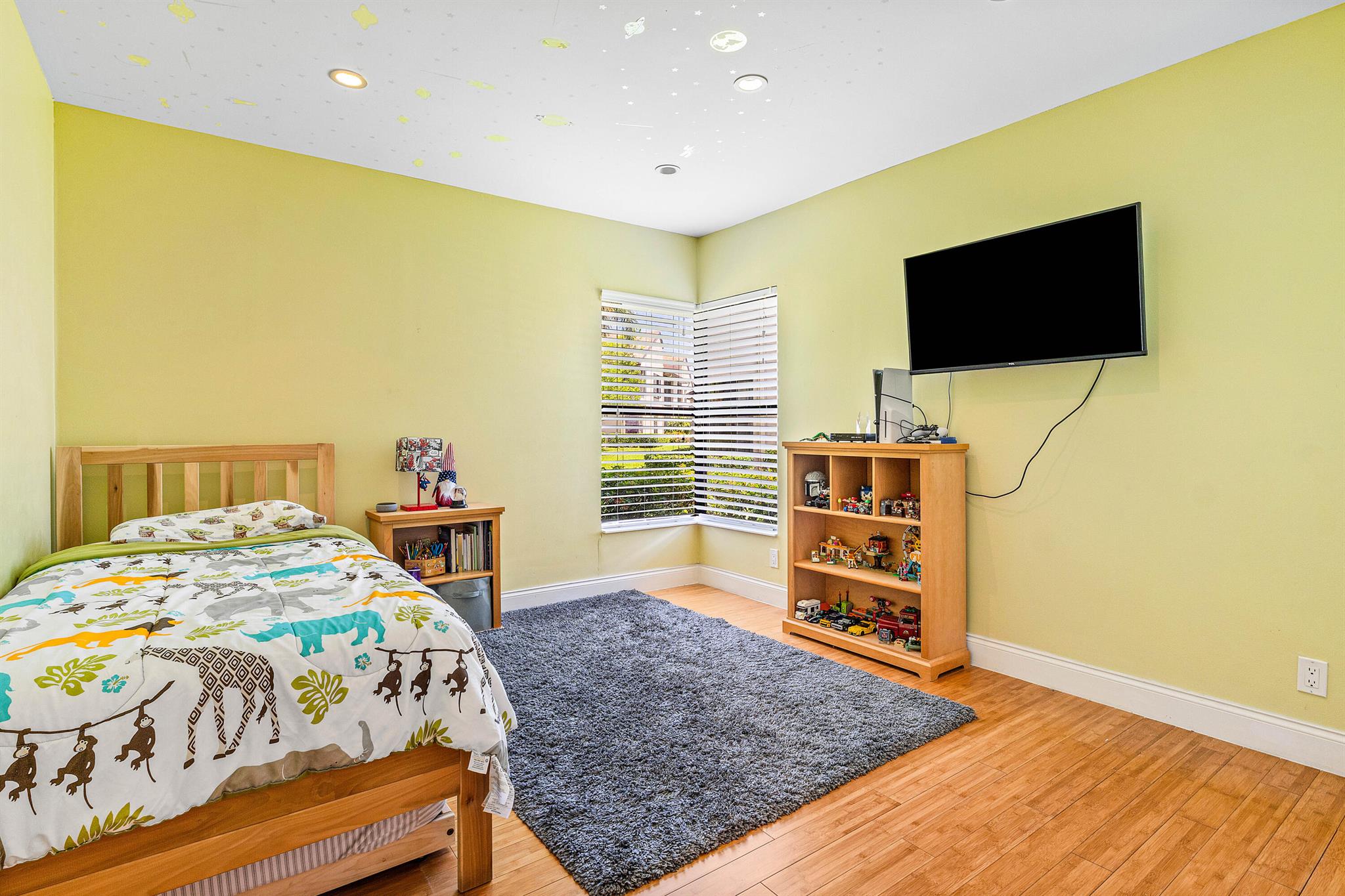 BOCA GLADES CONDO A THRU - Residential