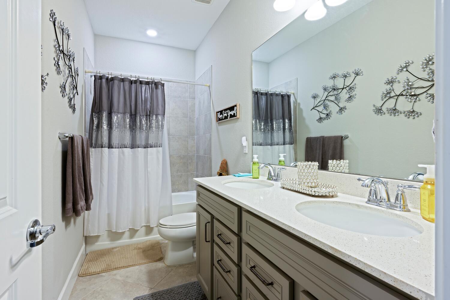 OCEAN COVE - Residential