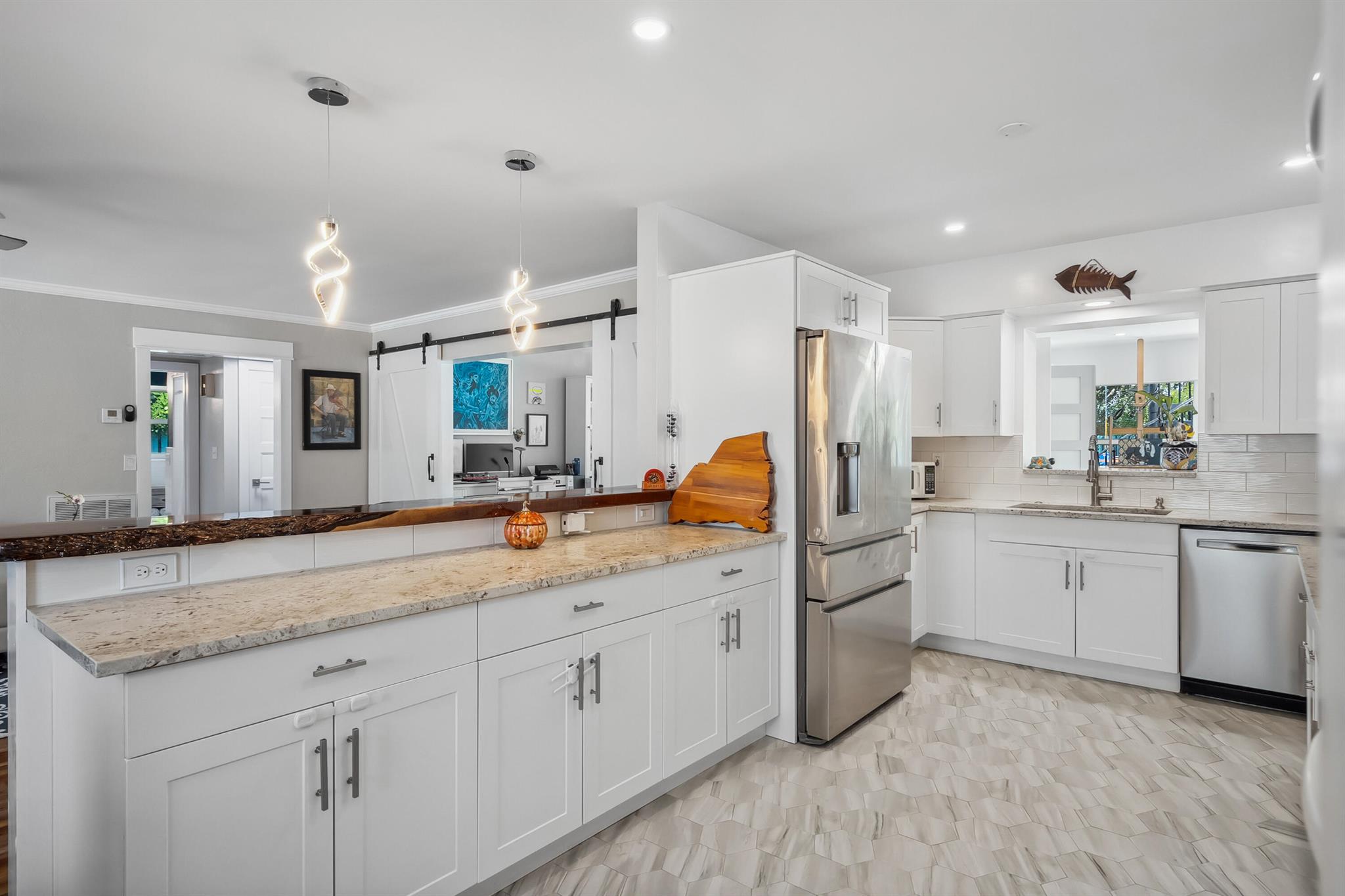313 SE Flamingo Avenue