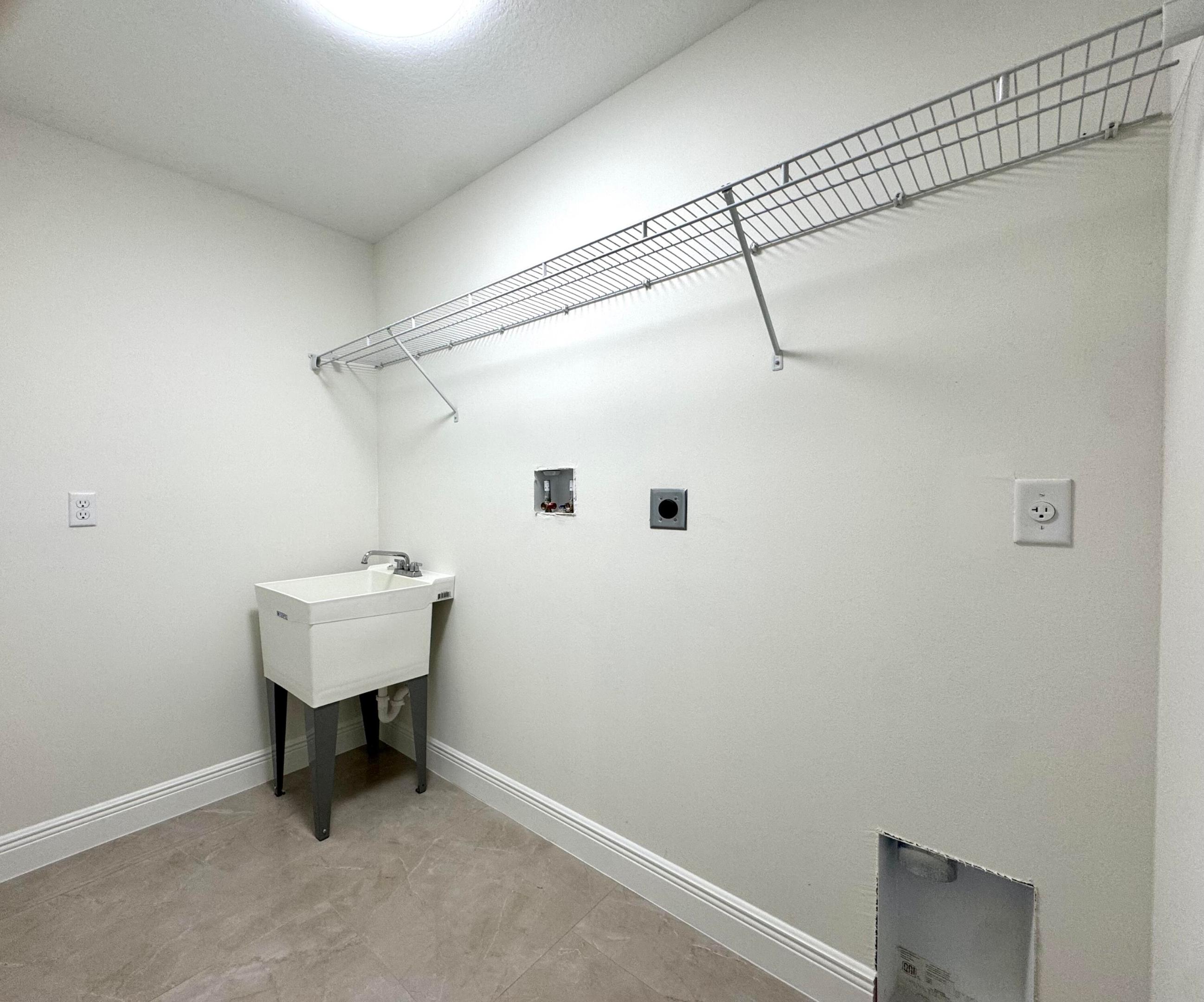 PORT ST LUCIE SECTION 9 - Residential