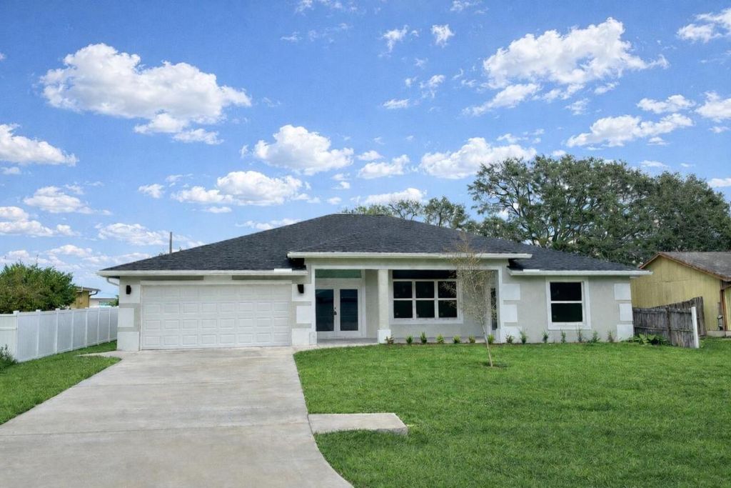 Photo of 655 SW Seagull Terrace, Port Saint Lucie, FL 34953 (MLS # R11155792)
