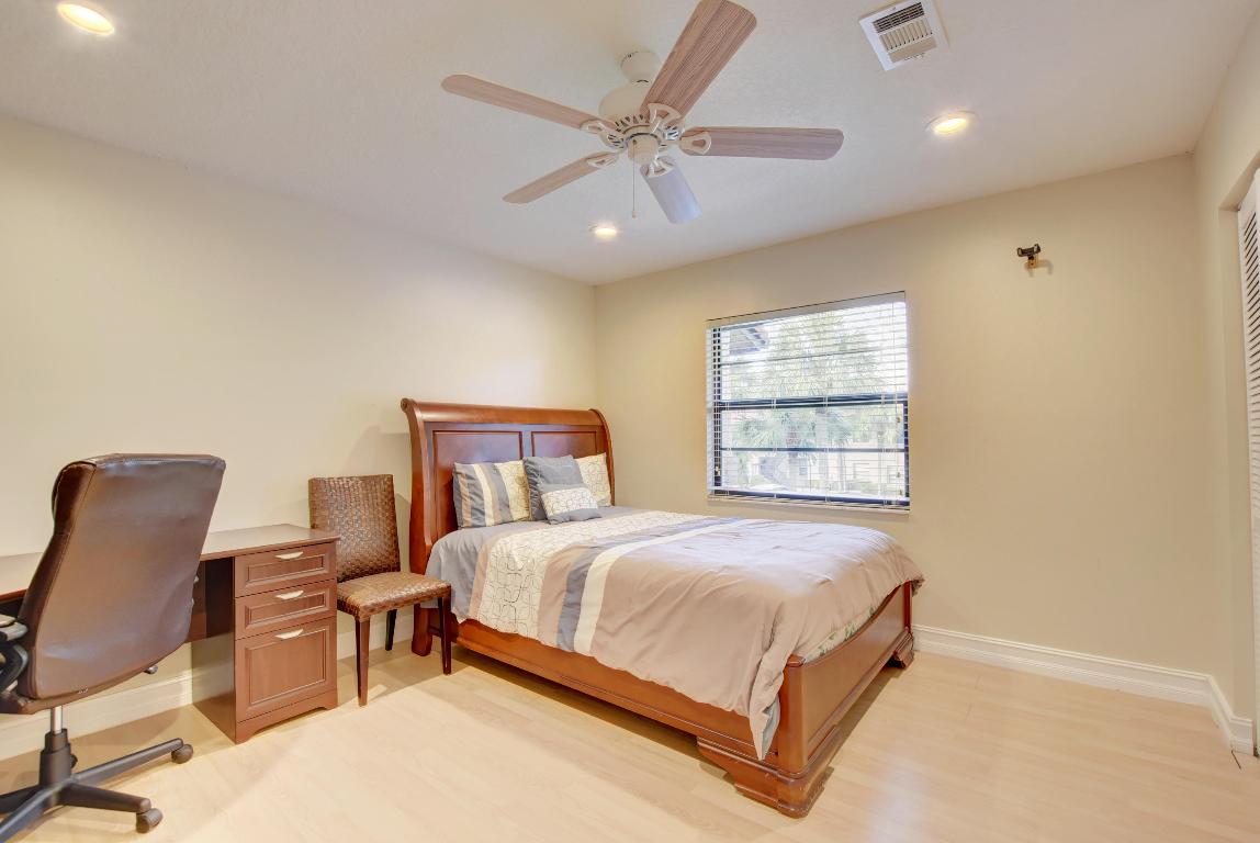 CYPRESSES OF BOCA LAGO - Residential Lease