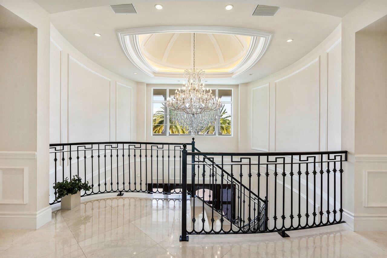 ROYAL PALM YACHT & COUNTR - Residential