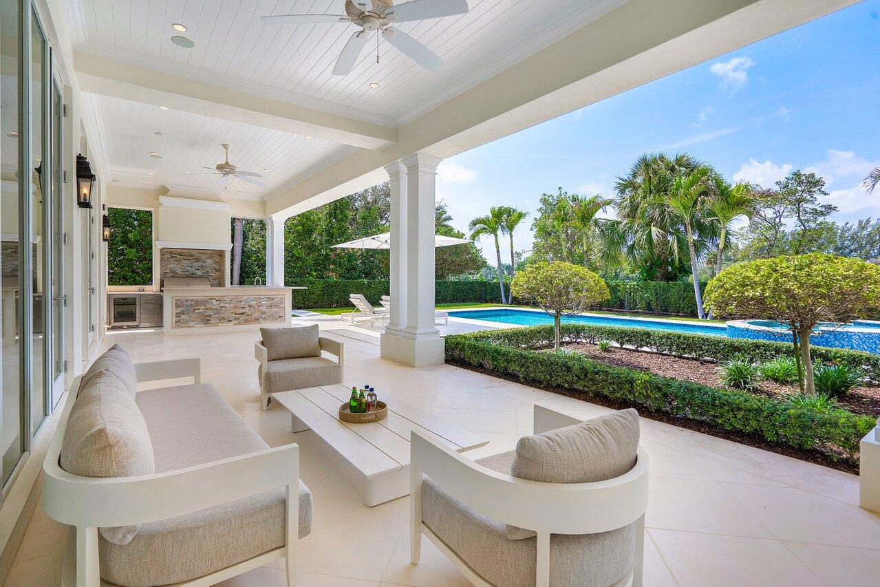 ROYAL PALM YACHT & COUNTRY CLUB - Residential