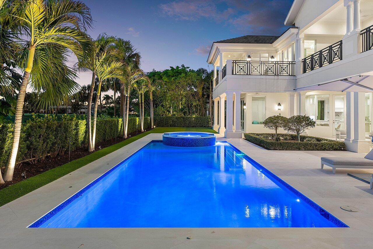 ROYAL PALM YACHT & COUNTR - Residential