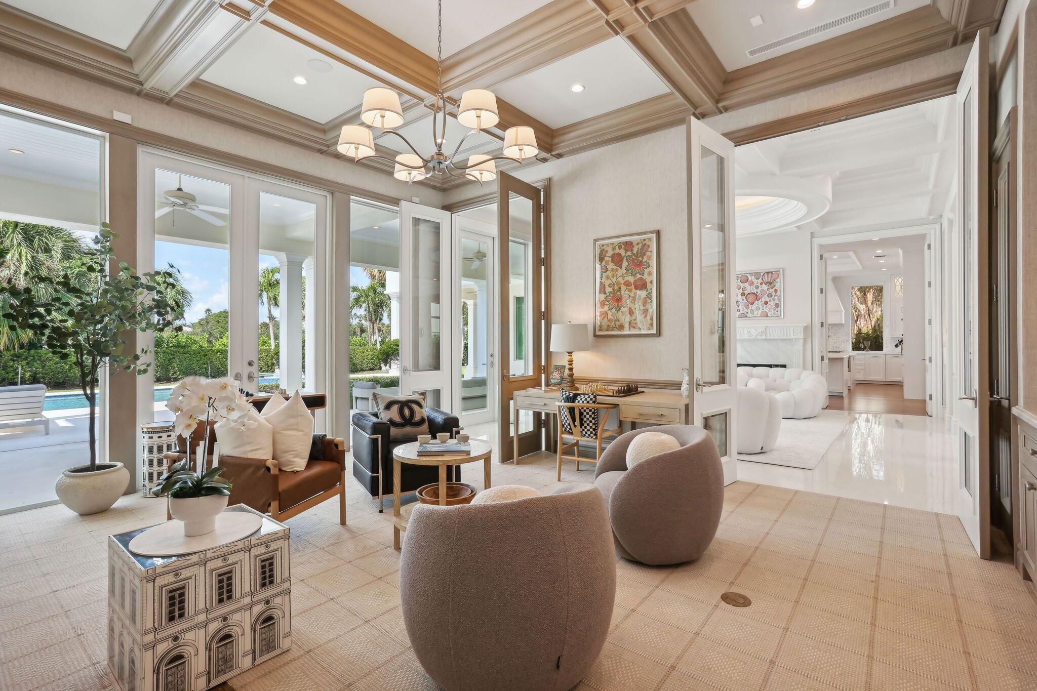 ROYAL PALM YACHT & COUNTR - Residential