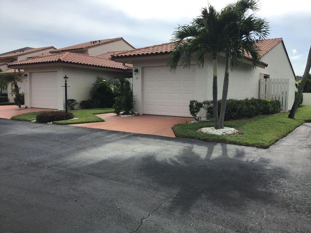 Photo of 131 Palm Avenue #29, Jupiter, FL 33477 (MLS # R10748599)