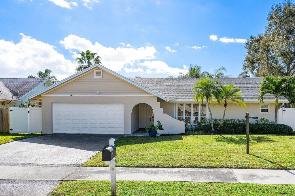 Photo of 3836 NW 9th Street, Delray Beach, FL 33445 (MLS # R11041697)