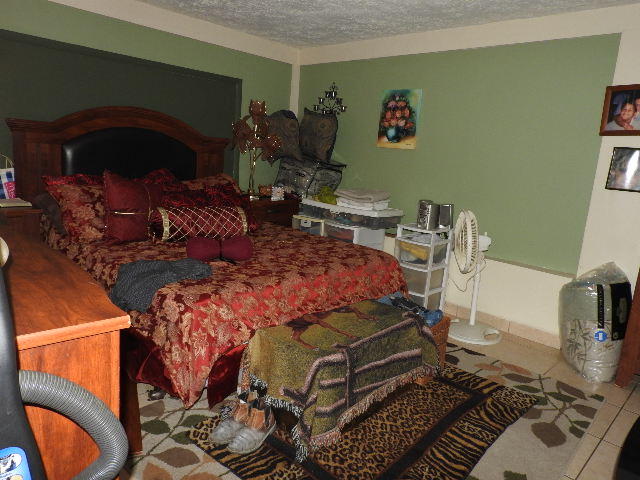 COLLIER MANOR - Residential