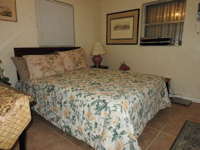 COLLIER MANOR - Residential