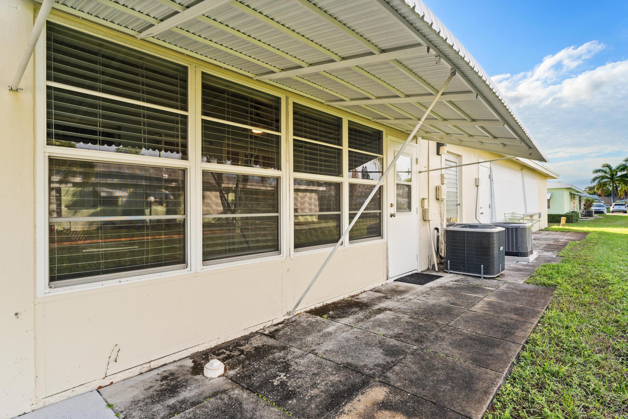 PINE POINT VILLAS CONDO - Residential