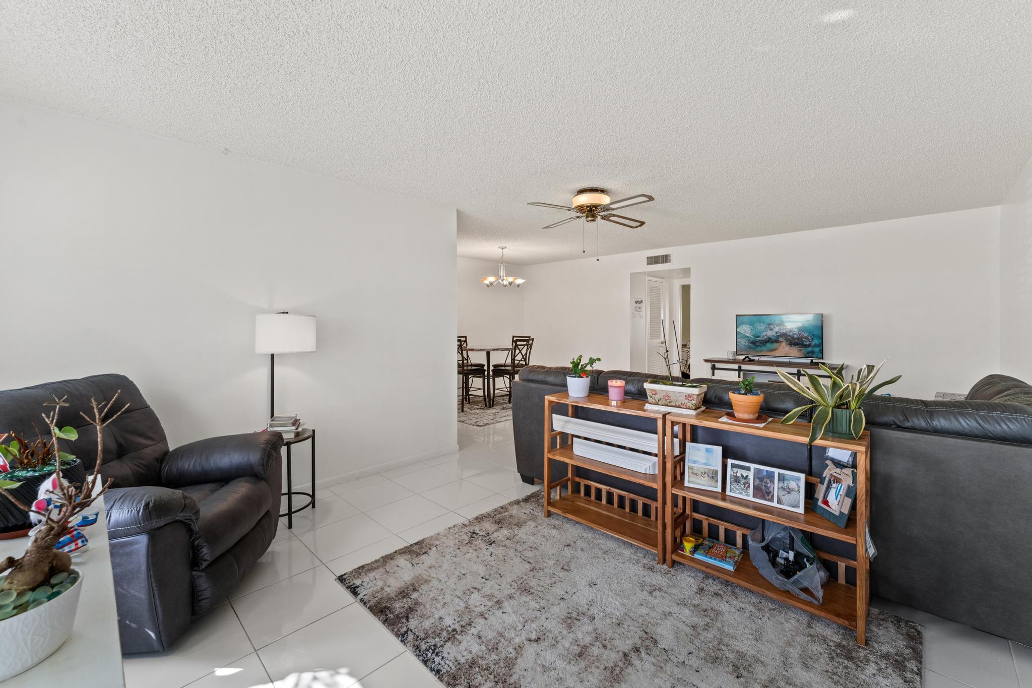 PINE POINT VILLAS CONDO - Residential