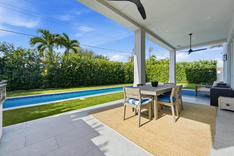 Tiny photo for 334 NE 3RD Court, Boca Raton, FL 33432 (MLS # B26066205)