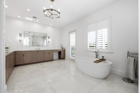Tiny photo for 334 NE 3RD Court, Boca Raton, FL 33432 (MLS # B26066205)