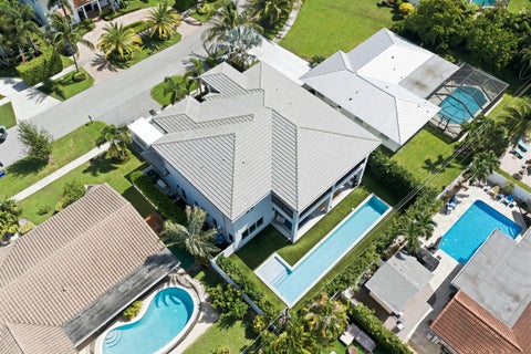 Tiny photo for 334 NE 3RD Court, Boca Raton, FL 33432 (MLS # B26066205)