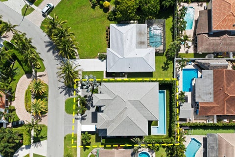 Tiny photo for 334 NE 3RD Court, Boca Raton, FL 33432 (MLS # B26066205)
