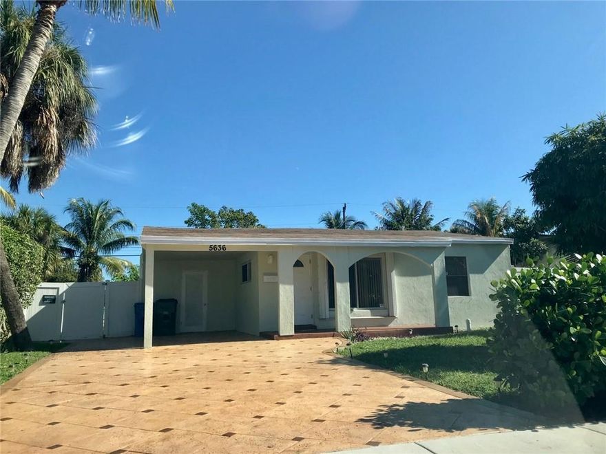 INMACULATE PROPERTY!!! Updated Bathroom and Kitchen with Granite Countertops. Brand new Washer/Dryer, New Driveway, Ceiling Fans and Tile Floors Throughout. Features Gas Range & Gas Water Heater. TOTALLY MOVE IN READY!! Great location close to I95, Federal Hwy, Restaurants, Schools and More. WiFi and Comcast Xfinity (One Box) will be included in the monthly rental for one year. As well as yard/lawn service. New hurricane shutters! CALL TODAY THIS ONE WON'T LAST!