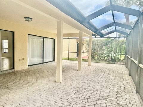 Tiny photo for 7045 GOLF POINTE Circle #7045, Tamarac, FL 33321 (MLS # B26090348)