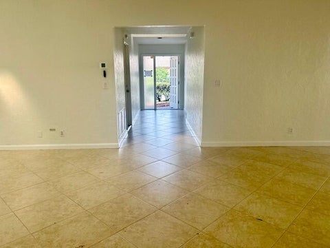 Tiny photo for 7045 GOLF POINTE Circle #7045, Tamarac, FL 33321 (MLS # B26090348)