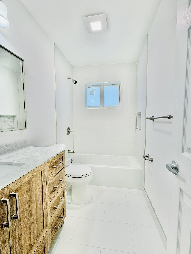 RIVERLAND VILLAGE - Residential