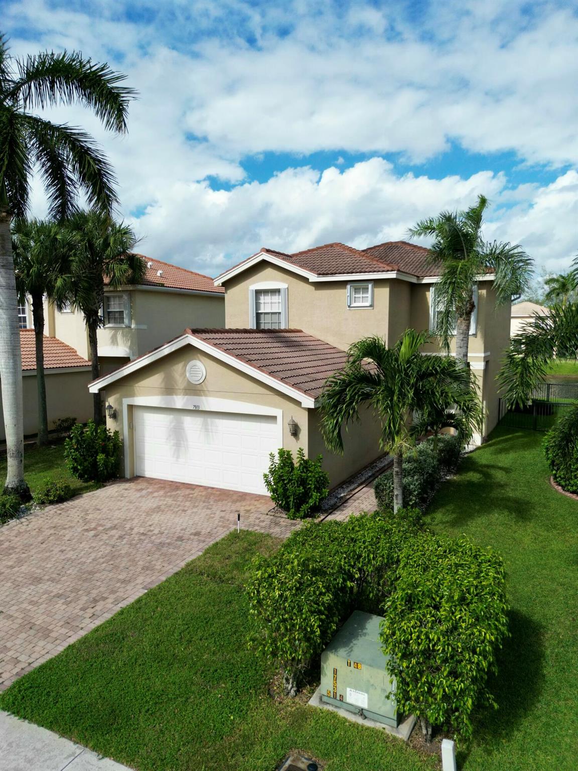 7913 Jewelwood Drive