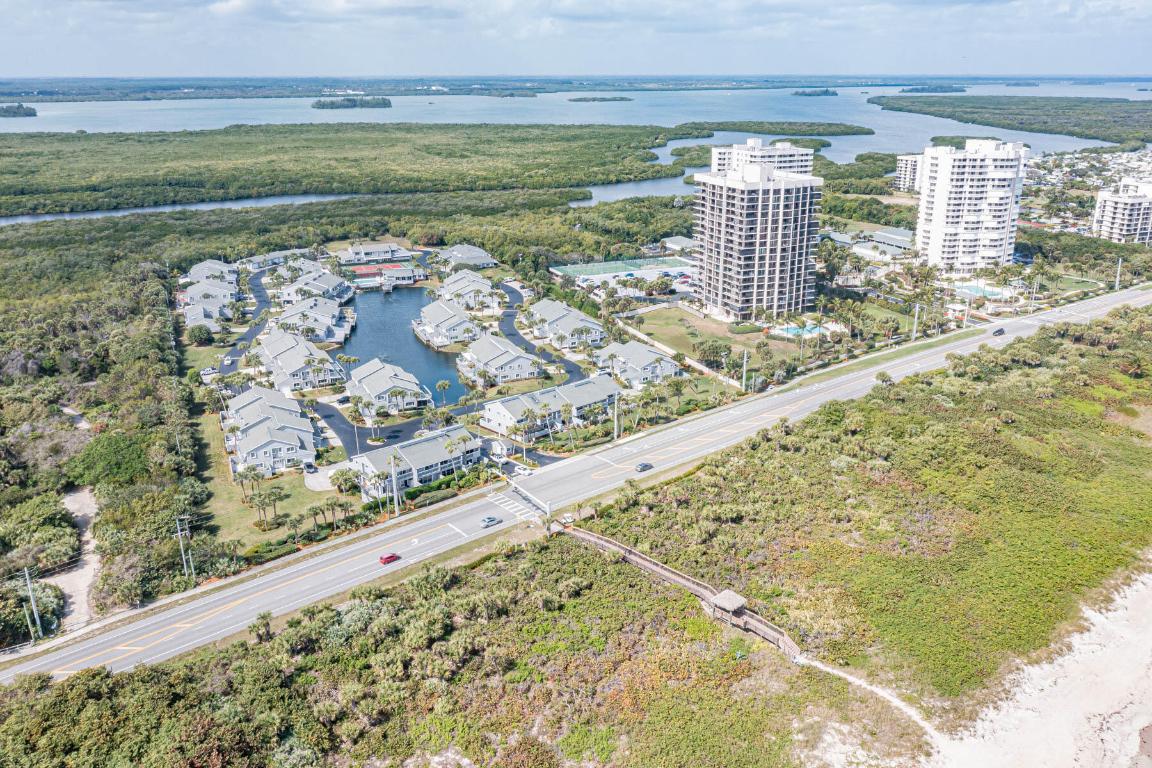 BREAKERS LANDING, A CONDOMINIUM - Residential Lease