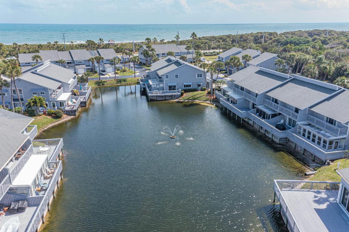 BREAKERS LANDING, A CONDOMINIUM - Residential Lease