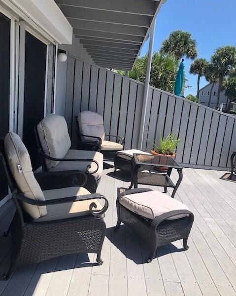 BREAKERS LANDING, A CONDOMINIUM - Residential Lease