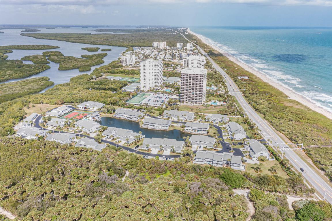 BREAKERS LANDING, A CONDOMINIUM - Residential Lease