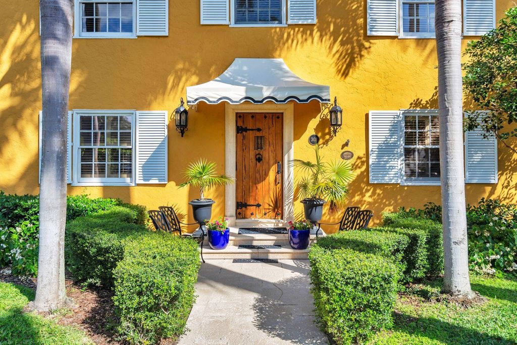 Photo of 303 Marlborough Road, West Palm Beach, FL 33405 (MLS # R11144990)