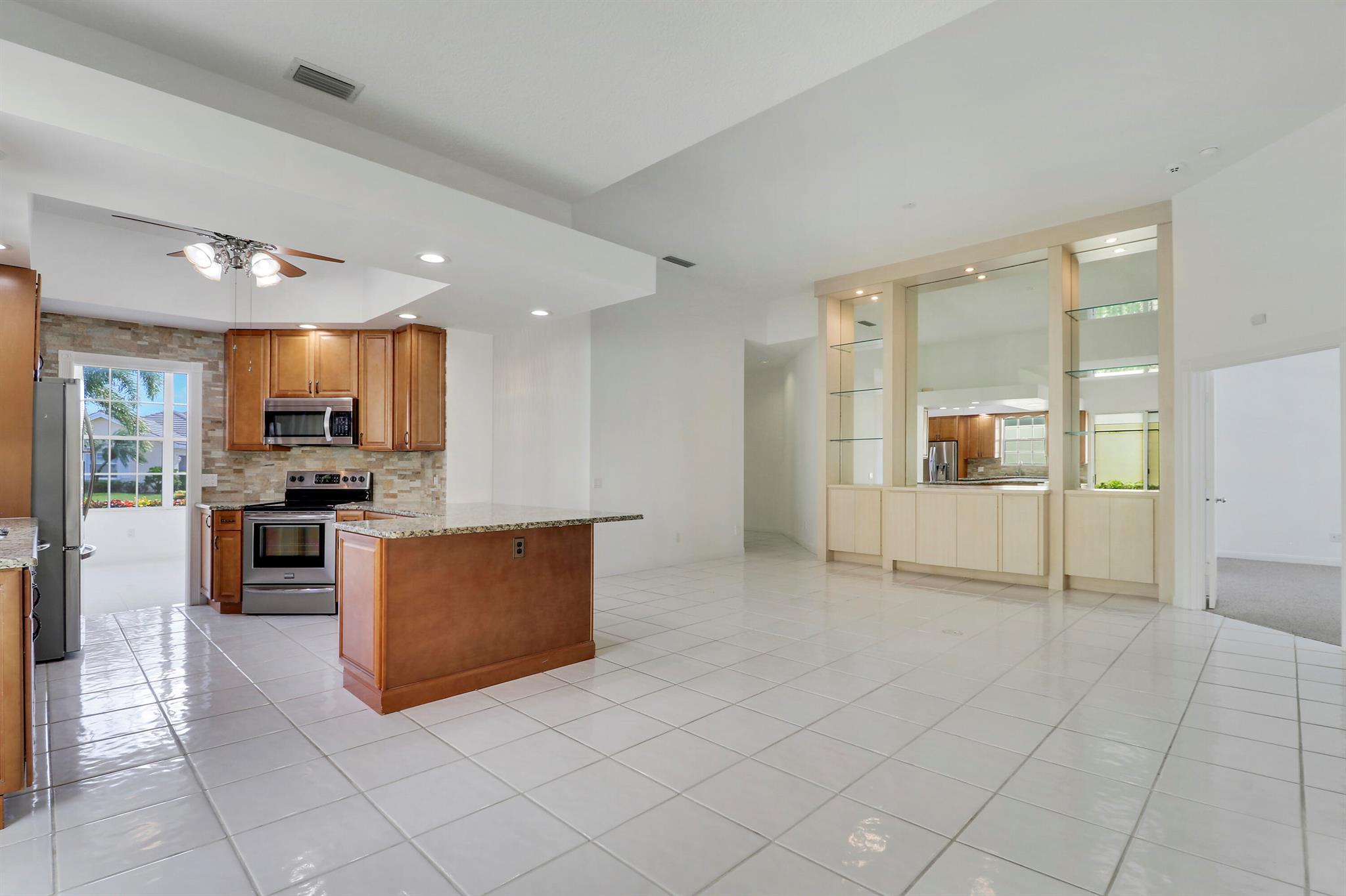 LAKES AT ST LUCIE WEST PL - Residential