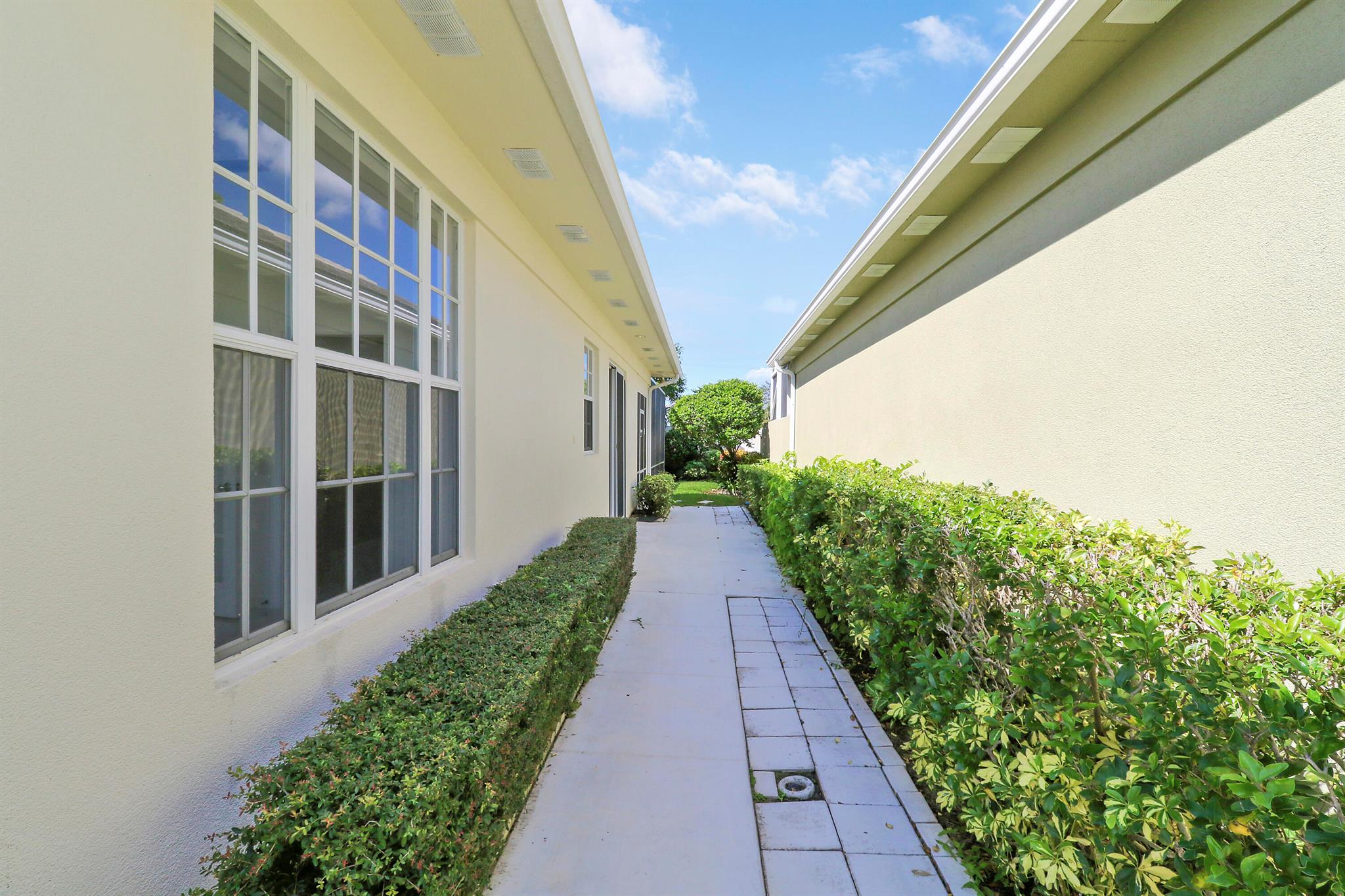 LAKES AT ST LUCIE WEST PL - Residential