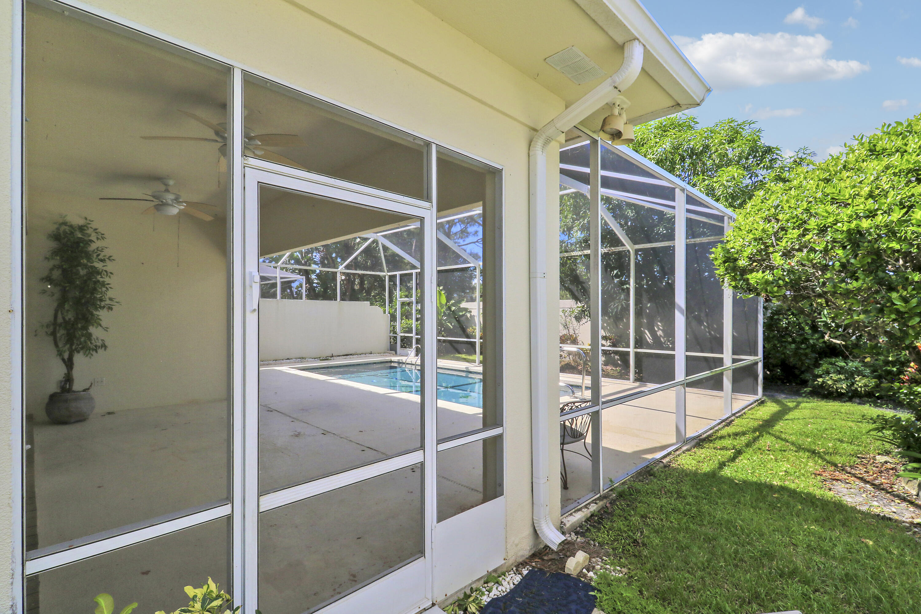 LAKES AT ST LUCIE WEST PLAT NO 22 - Residential