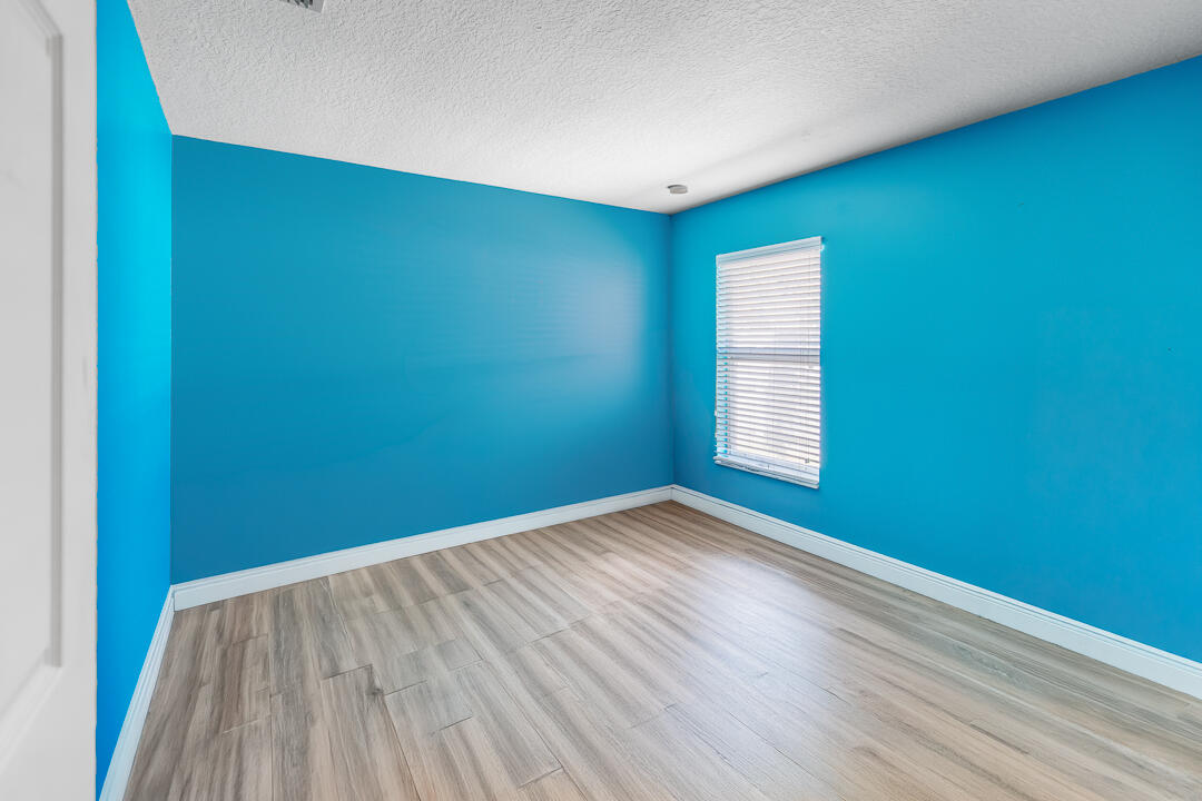 PORT ST LUCIE SECTION 33 - Residential