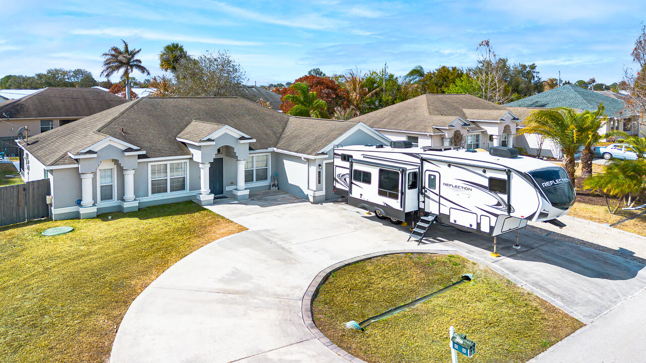 PORT ST LUCIE SECTION 33 - Residential