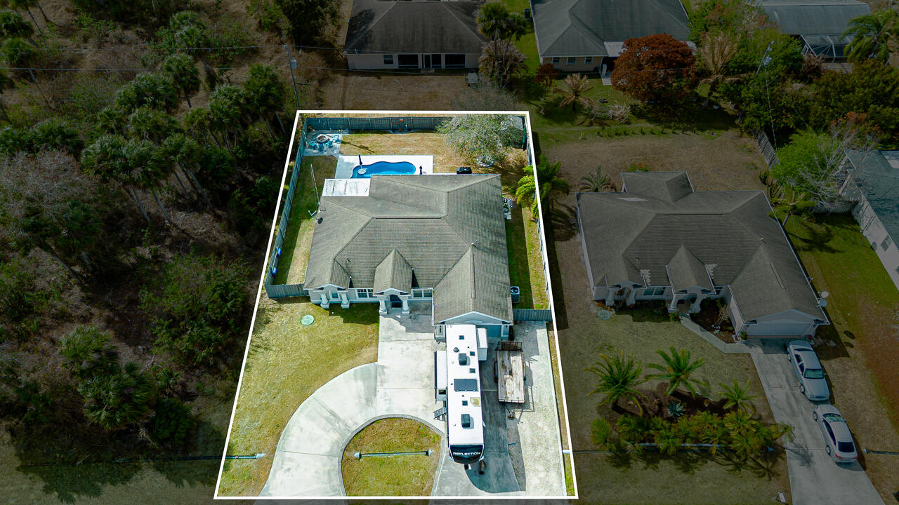 PORT ST LUCIE SECTION 33 - Residential