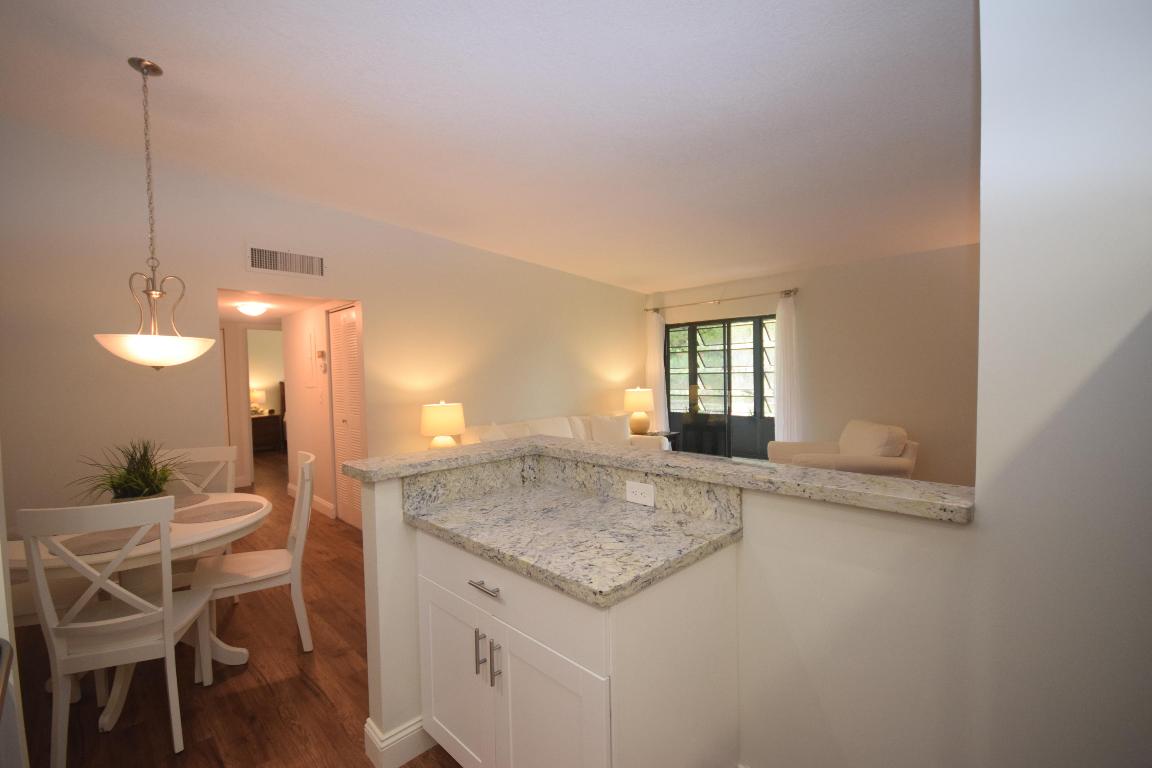 Lakes of Delray  Witney - Residential Lease