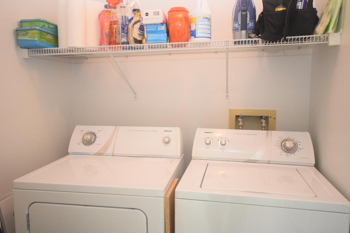 Lakes of Delray  Witney - Residential Lease