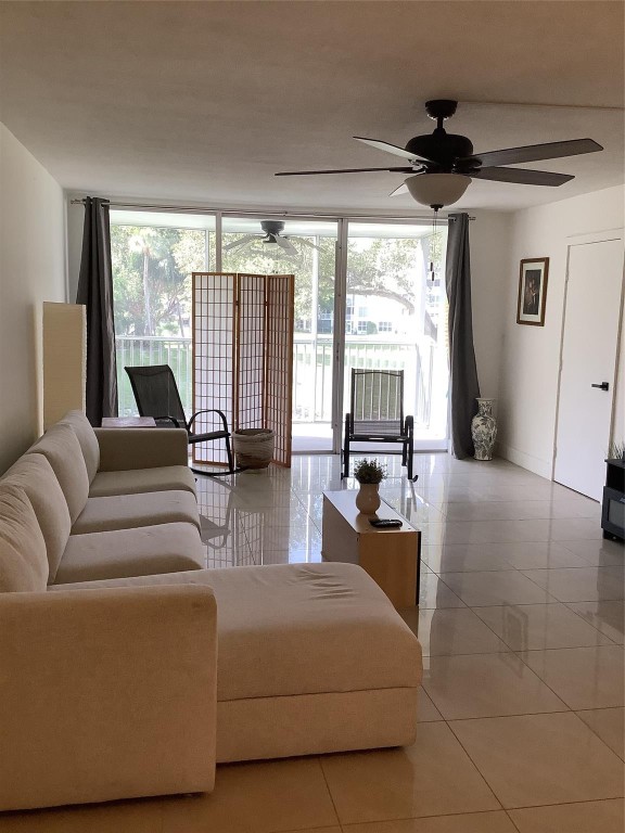 2600 S Course Drive 203