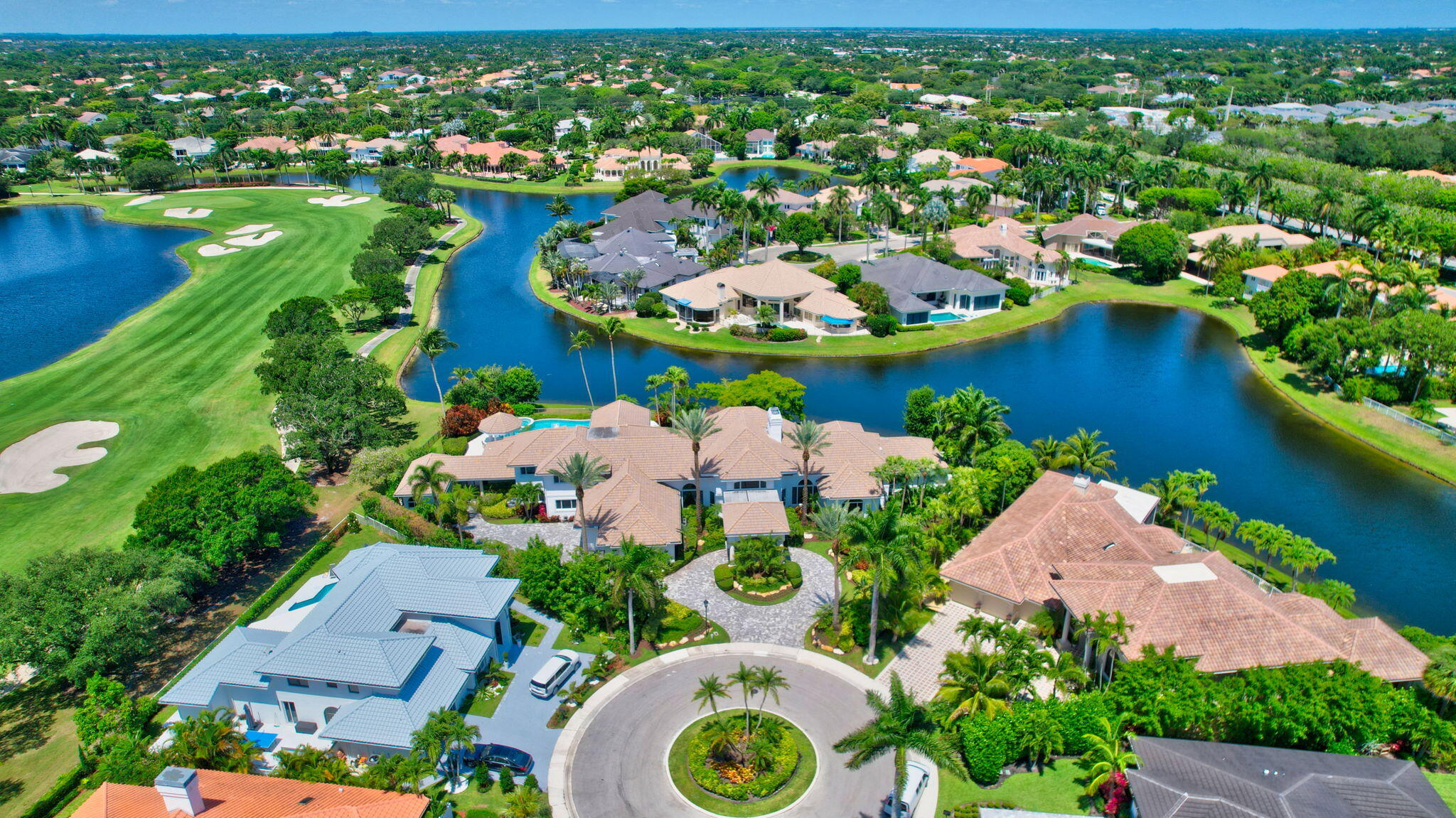 GRAND OAKS - Residential