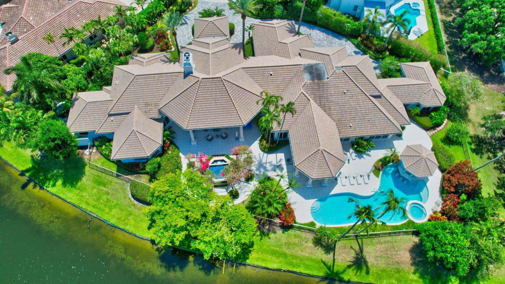 GRAND OAKS - Residential