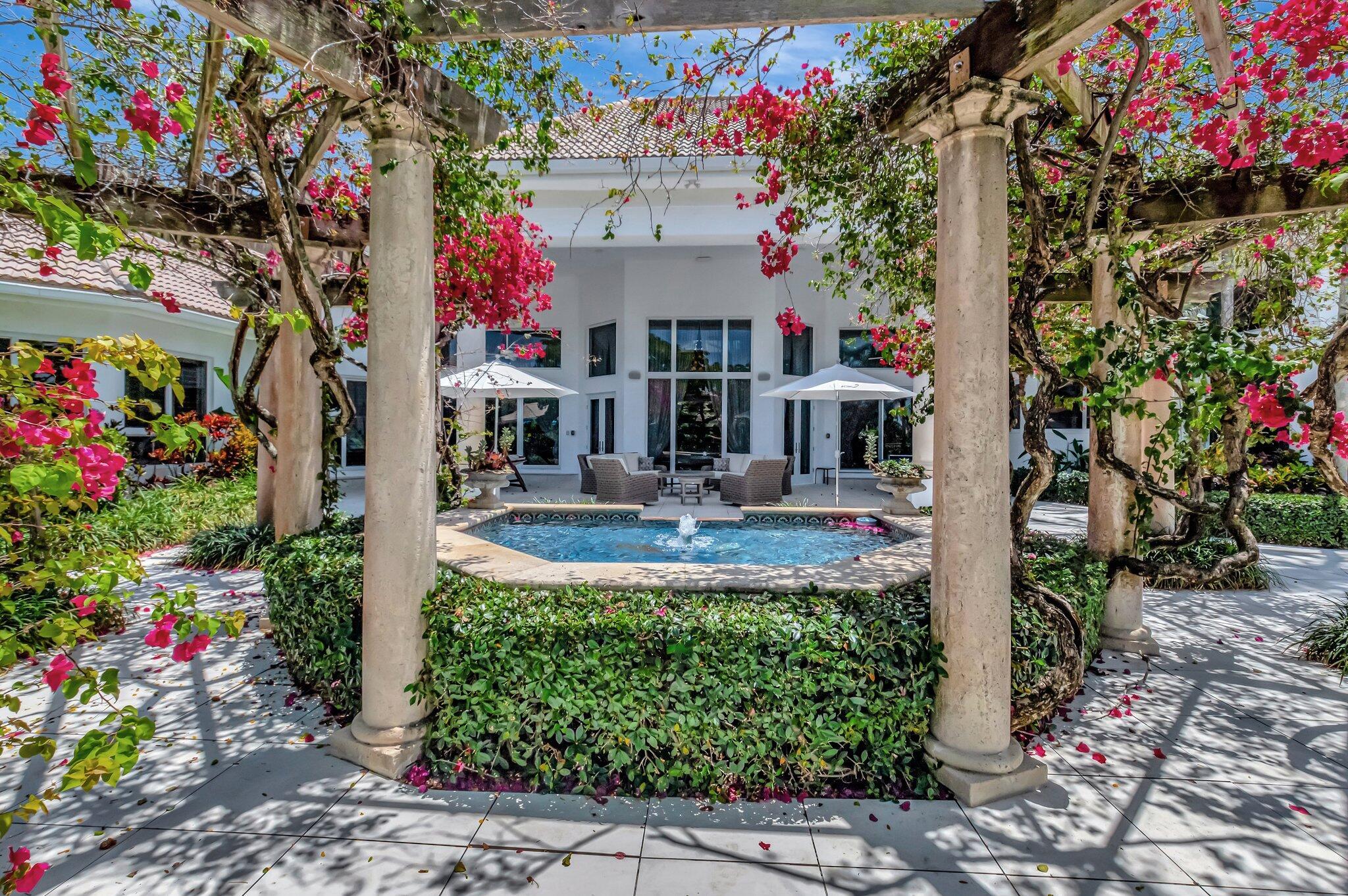 GRAND OAKS - Residential