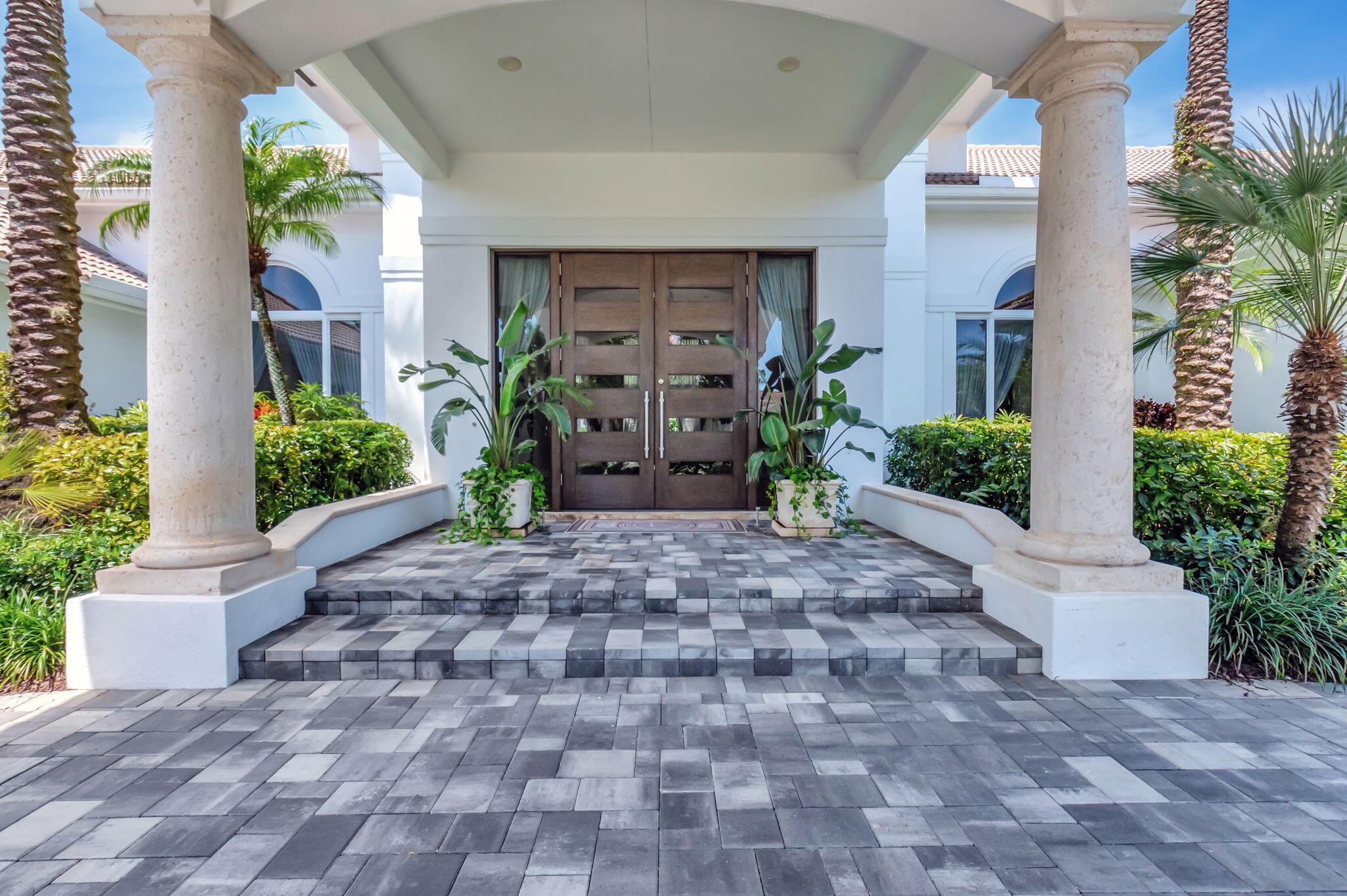 GRAND OAKS - Residential