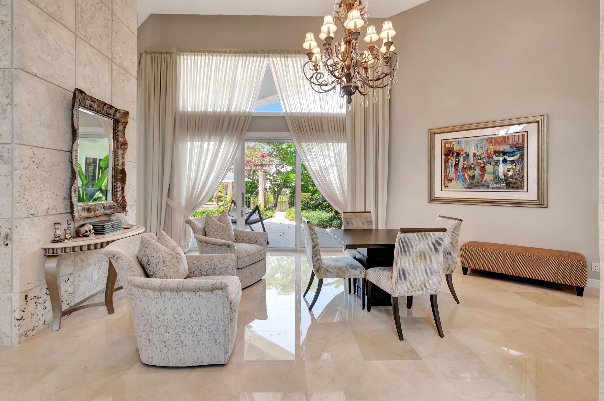 GRAND OAKS - Residential